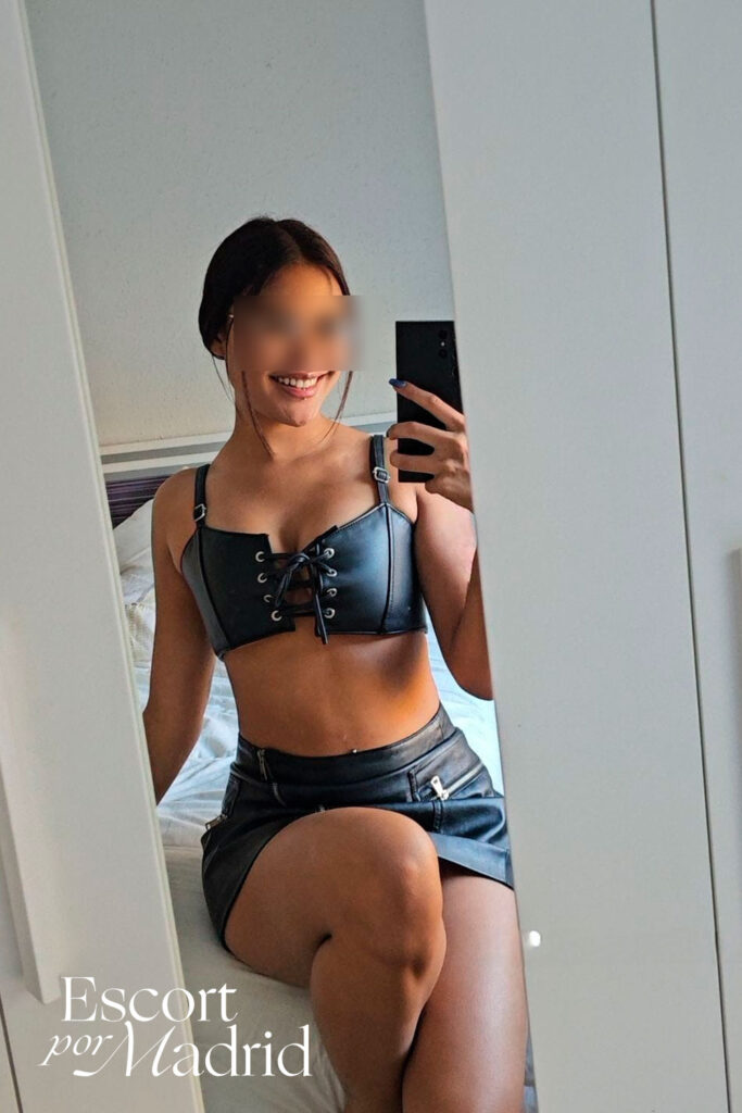 Joven española siempre sonriente. Ámbar