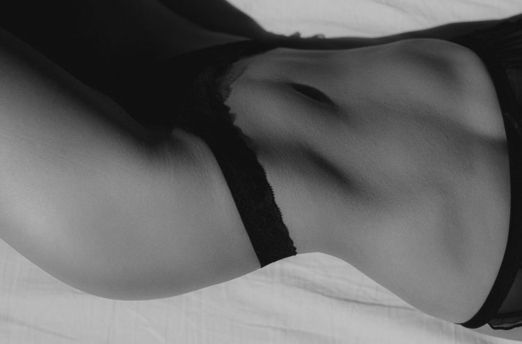 culto al cuerpo femenino