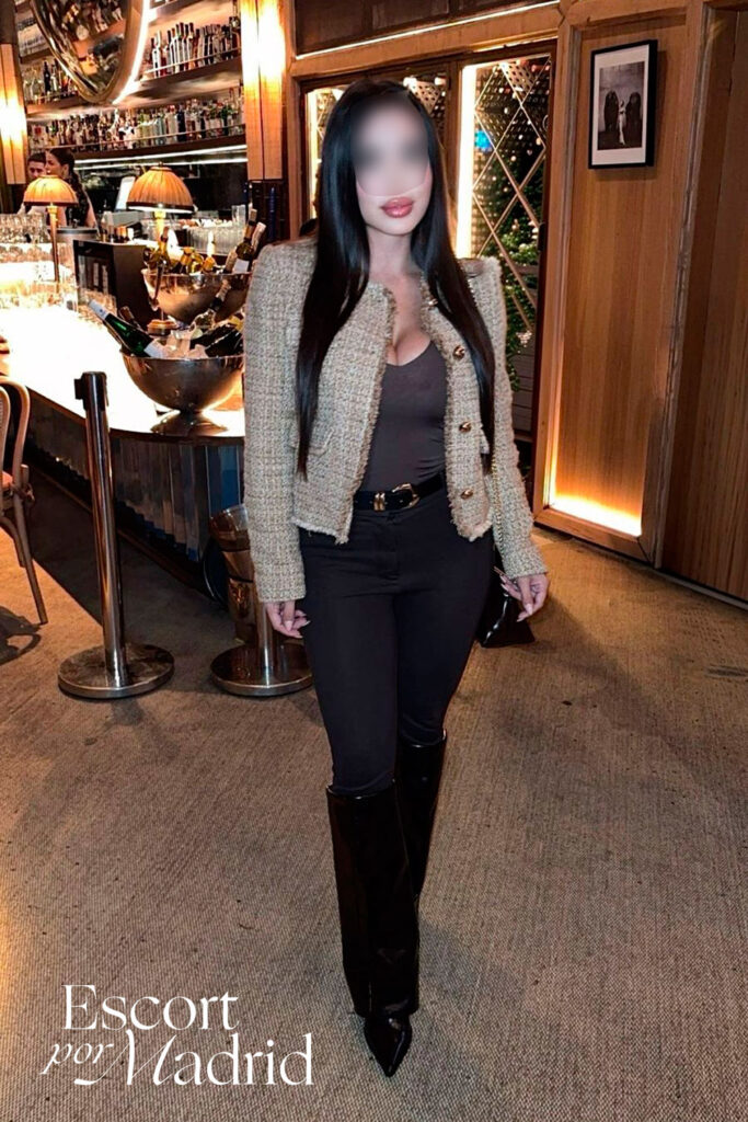 Escort de lujo ecuatoriana en Madrid. Cata