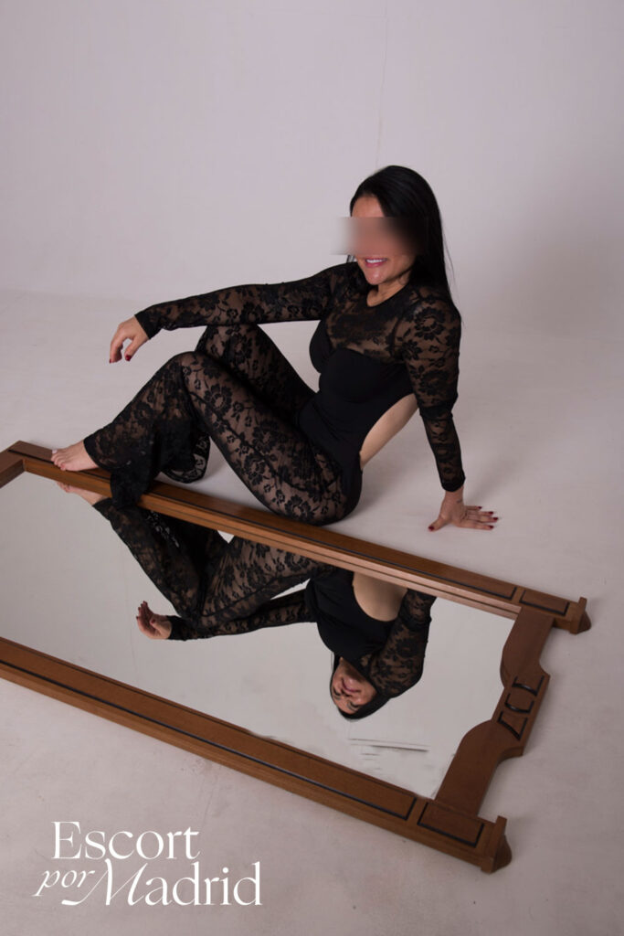 Escort colombiana sexy en Madrid. Gema