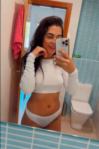 Foto de portada en lencería para el video escort Rosa